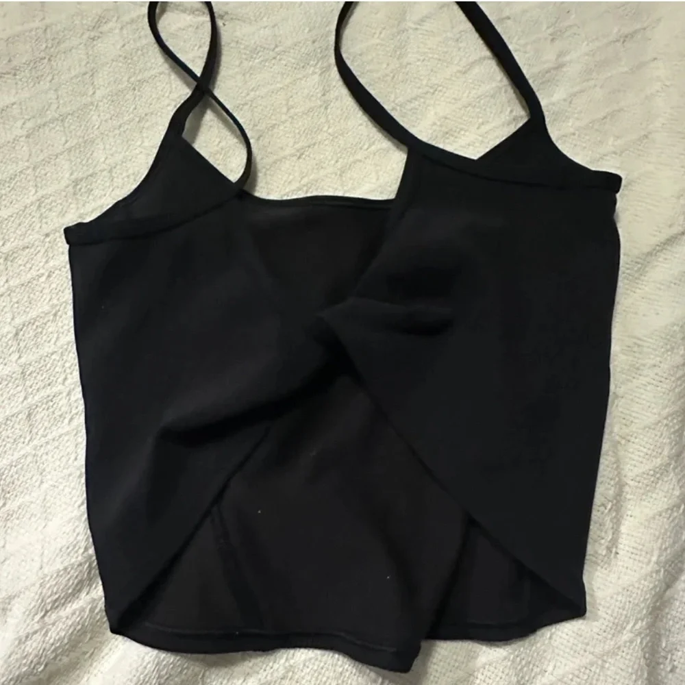 Lululemon Tank size 2 Black